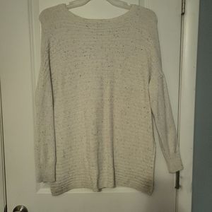 Ruby Moon, medium, off white with black speckles